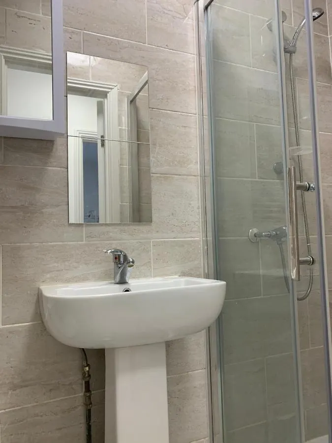 Grand Heights Suites London