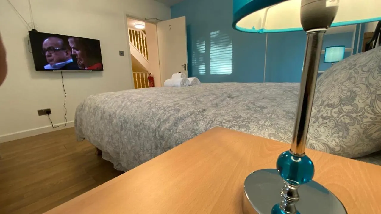 Grand Heights Suites London