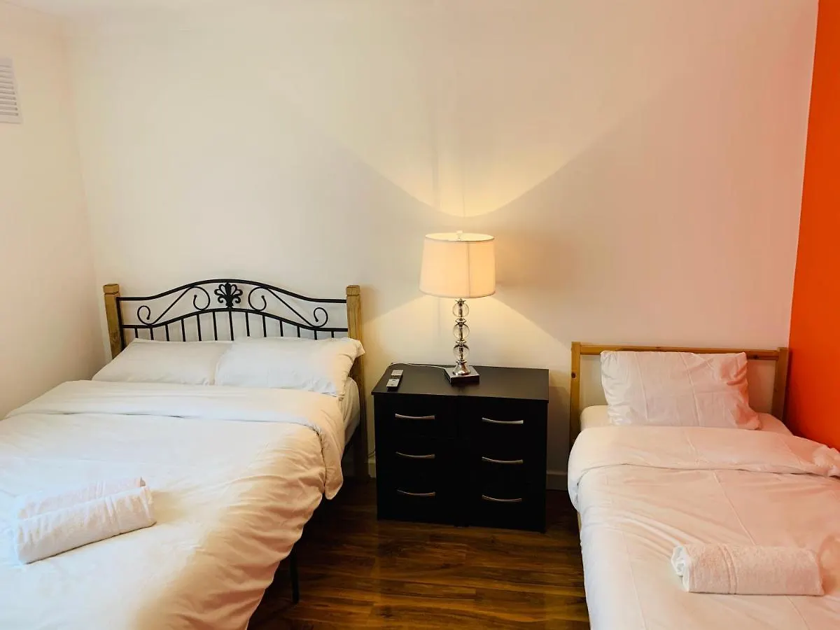 Grand Heights Suites London